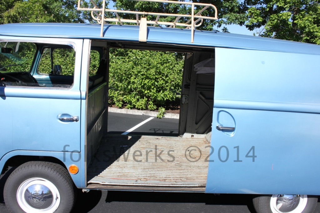 FolksWerks- 1968-volkswagen-type2-baywindow-bus-panel-double-slider-for sale24