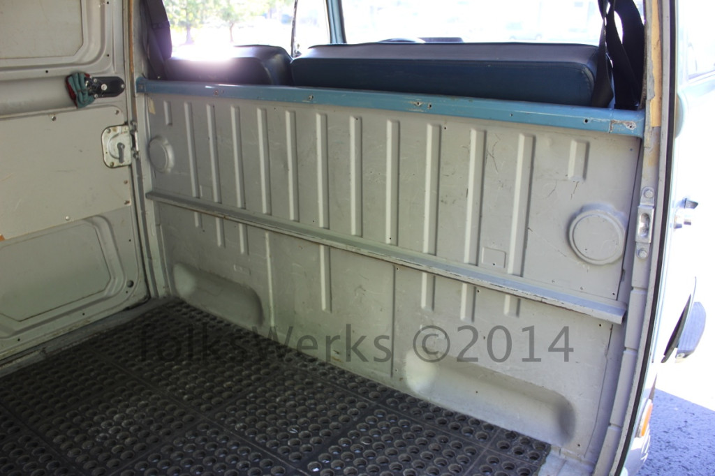 FolksWerks- 1968-volkswagen-type2-baywindow-bus-panel-double-slider-for sale22